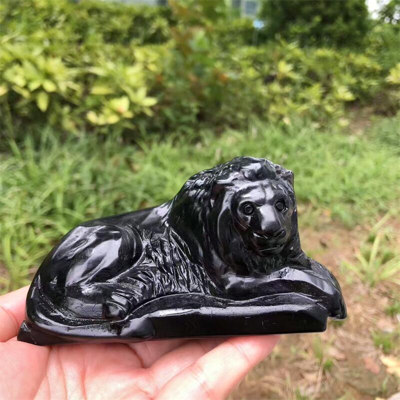 Art Craft Lion - ธรรมชาติสีดำออบซิเดียนสิงโตแกะสลักตกแต่งคริสตัลรีกิรูปแกะสลักอัญมณีสัตว์เครื่องประดับหัตถกรรมของขวัญ 1 ชิ้น